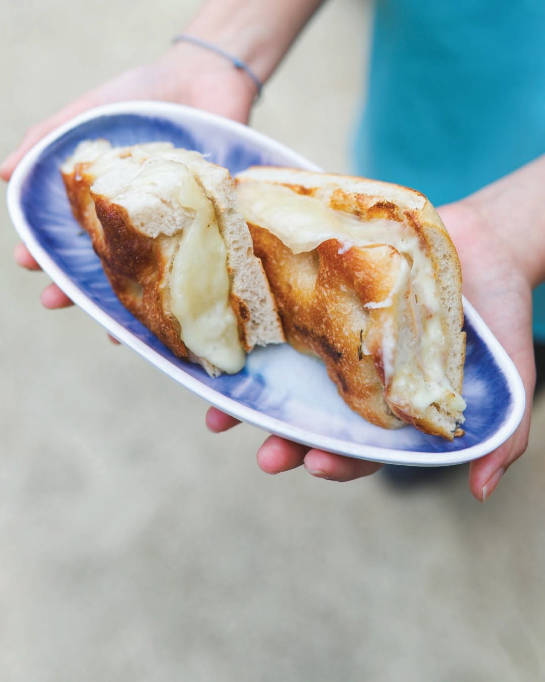 22 Lounge Bar & Brunch food 4