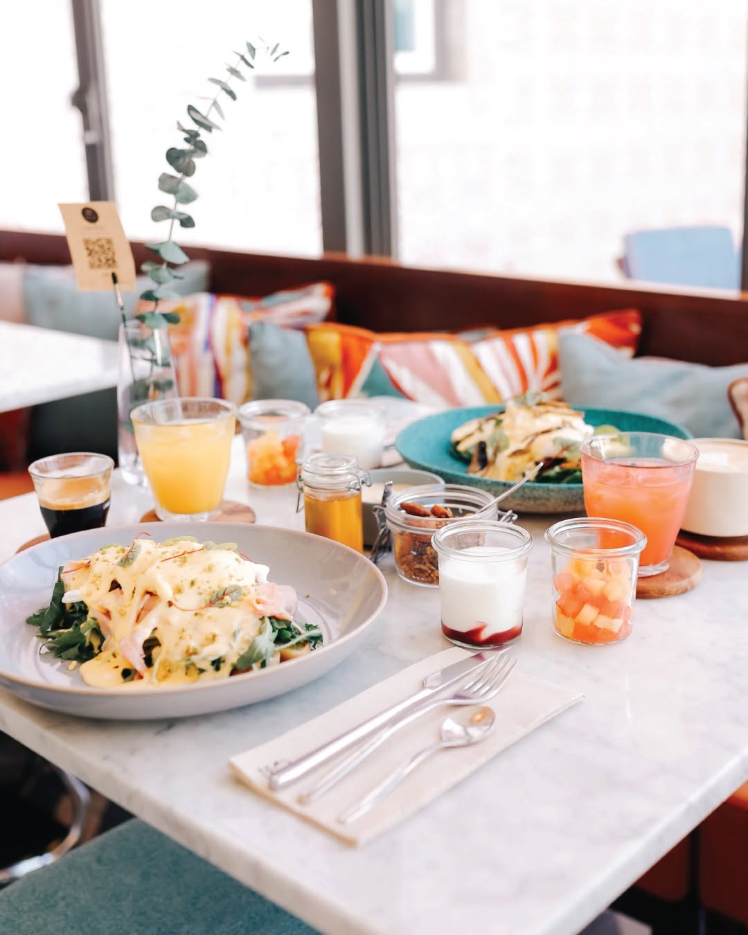 22 Lounge Bar & Brunch food 3